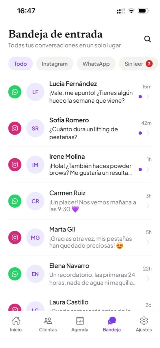 La bandeja de entrada, con conversaciones de Instagram y WhatsApp en una sola lista
